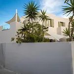 Hotel Aldea Karterados (Santorini)