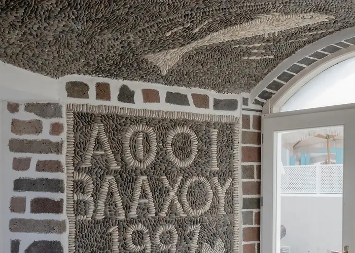 Aldea Hotel Karterados (Santorini)