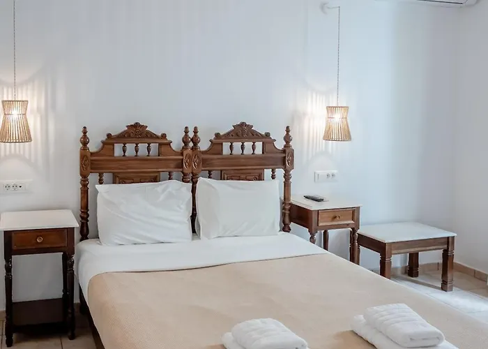 Hotel Aldea Karterados (Santorini)