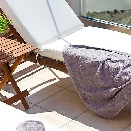 Aldea Hotel Karterados (Santorini)