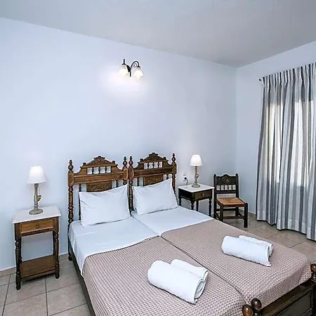 Aldea Hotel 3*