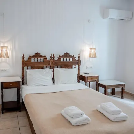 Hotel Aldea Karterados (Santorini)