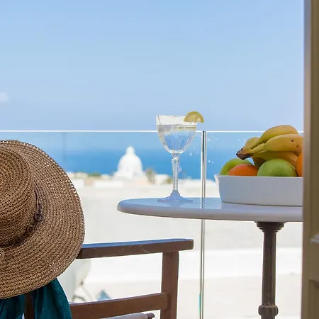 Aldea Hotel Karterados (Santorini)